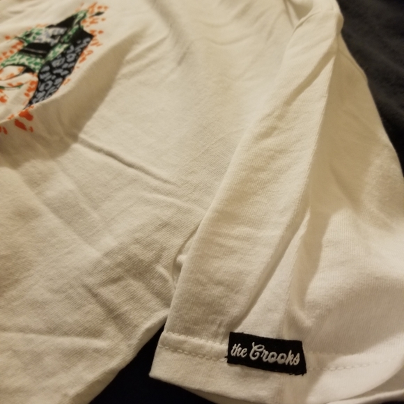 *3-for-$30* Crooks & Castles Revolver Tee, White - Picture 4 of 6